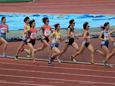 1500ｍ　尾西選手と同期の中川選手の2人が並走する場面