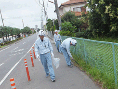 東京セキスイハイム工業　工場周辺の清掃活動
