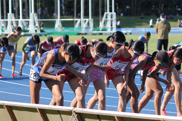 3000B 新谷選手①