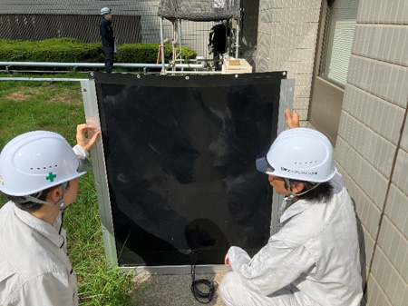 図１：検討中の工法を適用したフィルム型ペロブスカイト太陽電池