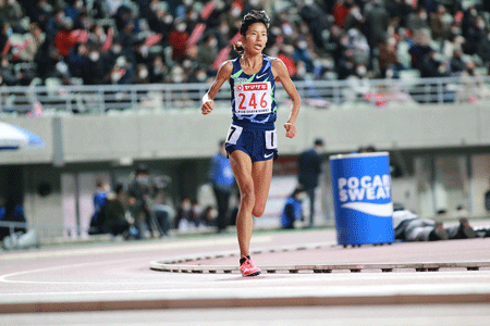 新谷仁美選手、日本陸上競技選手権大会 女子10000Mで日本新記録樹立！