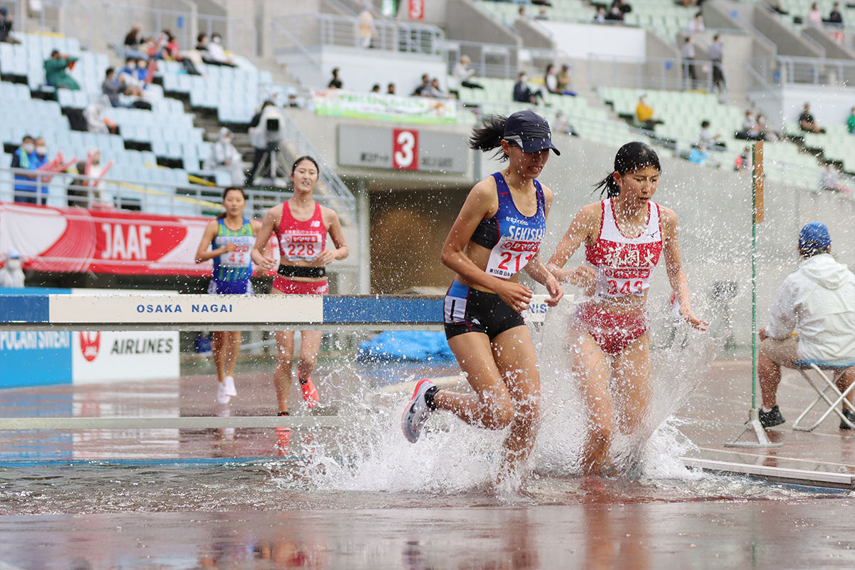 日本選手権に森、佐藤、卜部、佐々木、道清の5選手が出場。従業員も名前を呼び応援|SEKISUI×SPORTS「挑戦のTASUKI」|積水化学工業株式会社