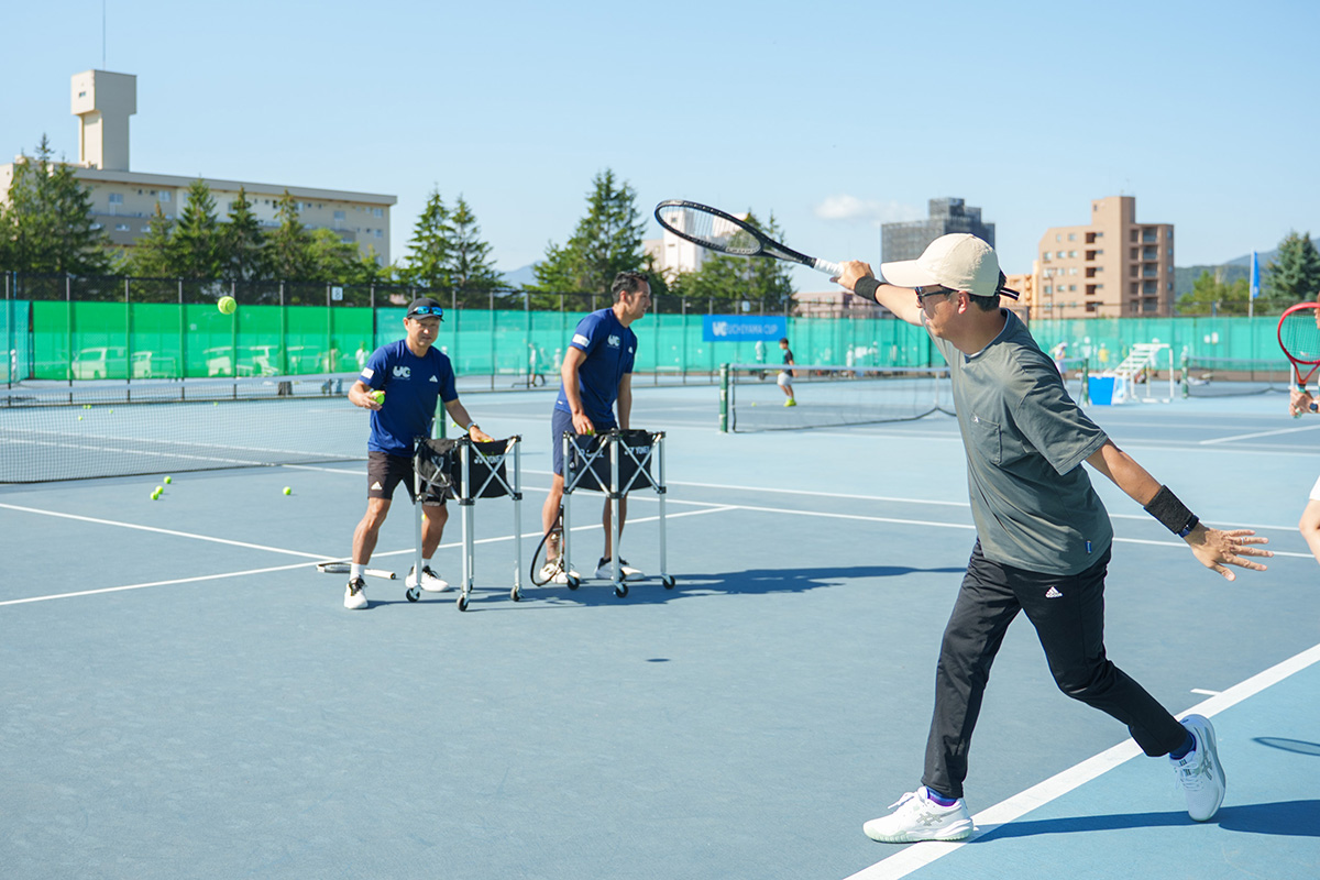 北海道セキスイハイム表敬訪問・UCHIYAMA CUP|SEKISUI×SPORTS「挑戦のTASUKI」|積水化学工業株式会社
